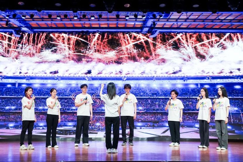 歌声落幕，回声不息 | 雷火电竞赛事平台学生合唱团献唱第十六届全国高校法语配音大赛决赛中场